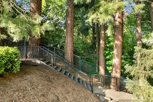 3370 SW Vista Dr, Portland, OR 97225 - Photo 41