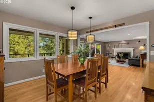 3370 SW Vista Dr, Portland, OR 97225 - Photo 11