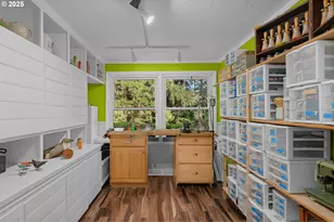 3370 SW Vista Dr, Portland, OR 97225 - Photo 29