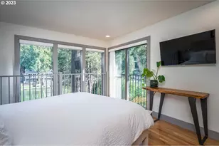 3300 South Shore Blvd, Lake Oswego, OR 97034 - Photo 11