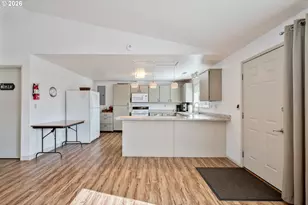 605 Peardale Ln, Longview, WA 98632 - Photo 33