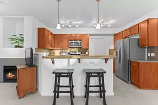 595 NW Lost Springs Terrace, Portland, OR 97229 - Photo 17