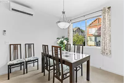 595 NW Lost Springs Ter #303, Portland, OR 97229 - Photo 11