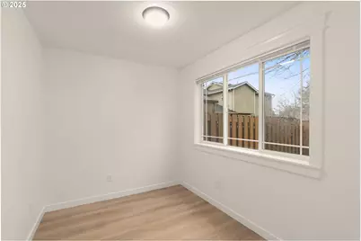 14553 SE Rhine St, Portland, OR 97236 - Photo 13