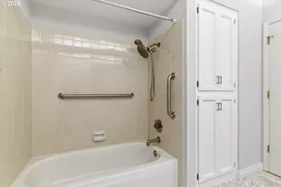 32400 SW Arbor Lake Dr, Wilsonville, OR 97070 - Photo 35