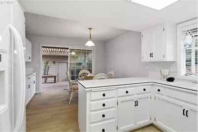 32400 SW Arbor Lake Dr, Wilsonville, OR 97070 - Photo 17