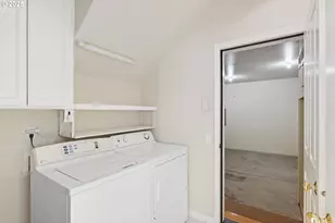 16190 NW Canterwood Way, Portland, OR 97229 - Photo 9