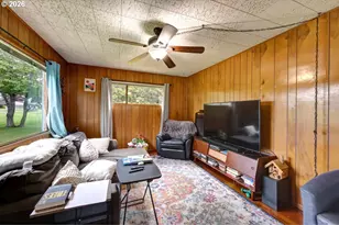 42796 Hillcrest Loop, Astoria, OR 97103 - Photo 5