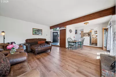 22470 SE Naomi Dr, Damascus, OR 97089 - Photo 7