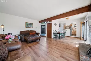 22470 SE Naomi Dr, Damascus, OR 97089 - Photo 7