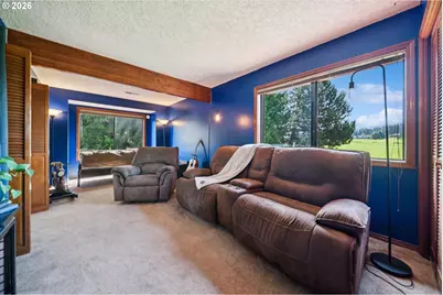22470 SE Naomi Dr, Damascus, OR 97089 - Photo 25