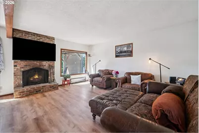 22470 SE Naomi Dr, Damascus, OR 97089 - Photo 5