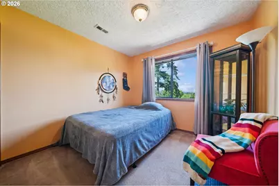 22470 SE Naomi Dr, Damascus, OR 97089 - Photo 23