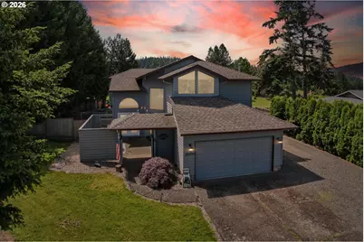 22470 SE Naomi Dr, Damascus, OR 97089 - Photo 1