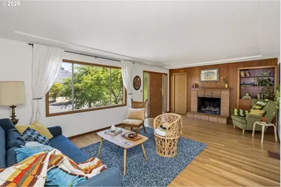 7207 N Albina Ave, Portland, OR 97217 - Photo 3