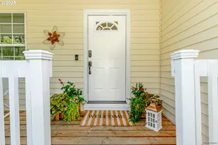 20182 SW Tillamook Ct, Tualatin, OR 97062 - Photo 7