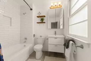 6918 NE Hancock St, Portland, OR 97213 - Photo 23
