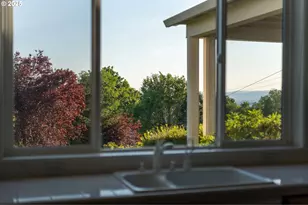 14405 NW Valley View Ln, Portland, OR 97231 - Photo 11