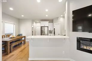 17322 SE Crossroads Ave, Happy Valley, OR 97089 - Photo 11