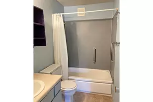 1260 10th St, Florence, OR 97439 - Photo 9