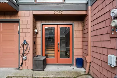 5047 SW View Point Ter #C, Portland, OR 97239 - Photo 3