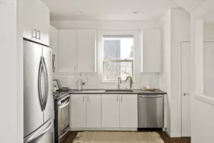 1242 N Morgan St, Portland, OR 97217 - Photo 11