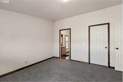 231 Owyhee Ln, Roseburg, OR 97471 - Photo 23