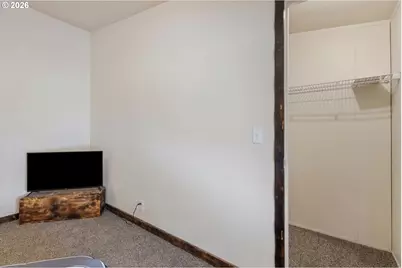231 Owyhee Ln, Roseburg, OR 97471 - Photo 29