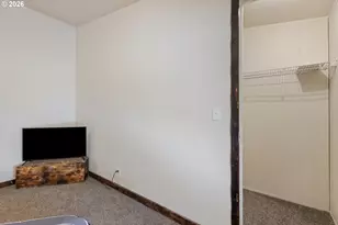 231 Owyhee Ln, Roseburg, OR 97471 - Photo 29