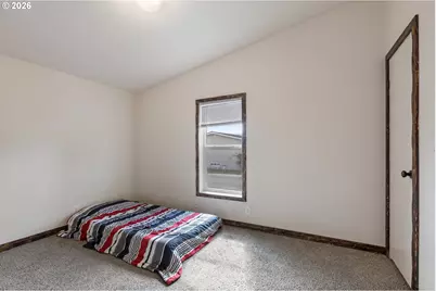 231 Owyhee Ln, Roseburg, OR 97471 - Photo 35