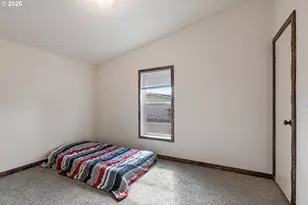 231 Owyhee Ln, Roseburg, OR 97471 - Photo 35