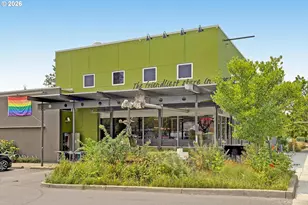 2025 SE Caruthers St, Portland, OR 97214 - Photo 25