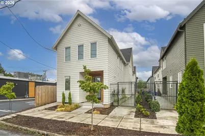 7474 N Oswego Ave #4, Portland, OR 97203 - Photo 1