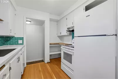 421 NE 87th Ave, Portland, OR 97220 - Photo 13