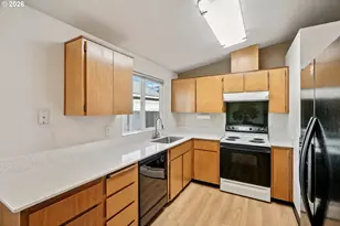 7306 SE 76th Ave, Portland, OR 97206 - Photo 13