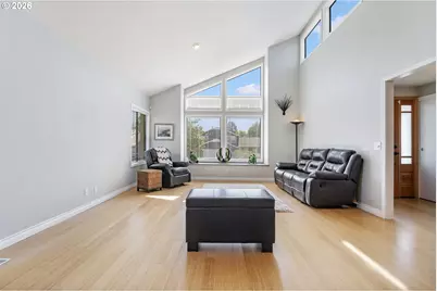 461 NE 16th Ave, Hillsboro, OR 97124 - Photo 3