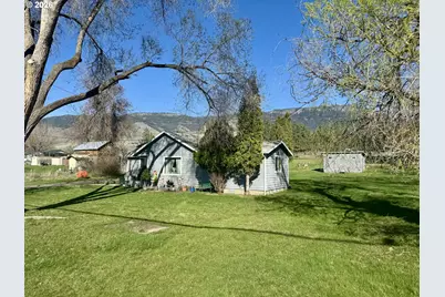 1107 Jasper St, Cove, OR 97824 - Photo 11
