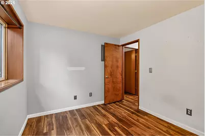 646 SW 11th St #3, Newport, OR 97365 - Photo 17