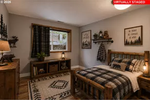 646 SW 11th St, Newport, OR 97365 - Photo 9
