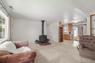 9801 SE Pardee St, Portland, OR 97266 - Photo 19