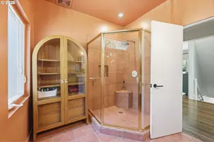 100 NW Pittock Ave, Portland, OR 97210 - Photo 9