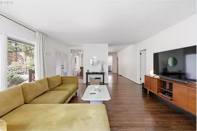 100 NW Pittock Ave, Portland, OR 97210 - Photo 3