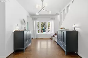 100 NW Pittock Ave, Portland, OR 97210 - Photo 5