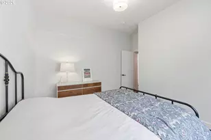 100 NW Pittock Ave, Portland, OR 97210 - Photo 19