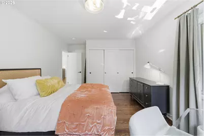 100 NW Pittock Ave, Portland, OR 97210 - Photo 17