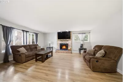 1302 Bloyd St, Kelso, WA 98626 - Photo 5