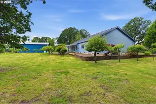 23420 NE Hyland Dr, Newberg, OR 97132 - Photo 27