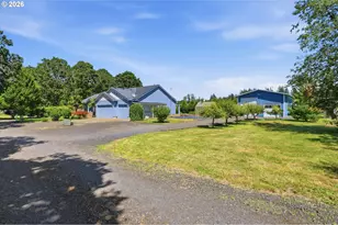 23420 NE Hyland Dr, Newberg, OR 97132 - Photo 37