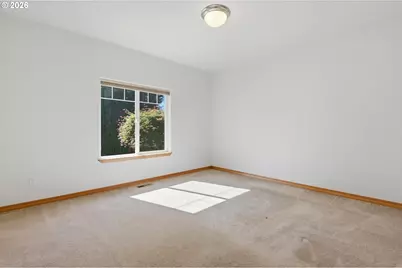 23420 NE Hyland Dr, Newberg, OR 97132 - Photo 19