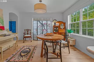 2314 NW Edgewood Pl, Portland, OR 97229 - Photo 11